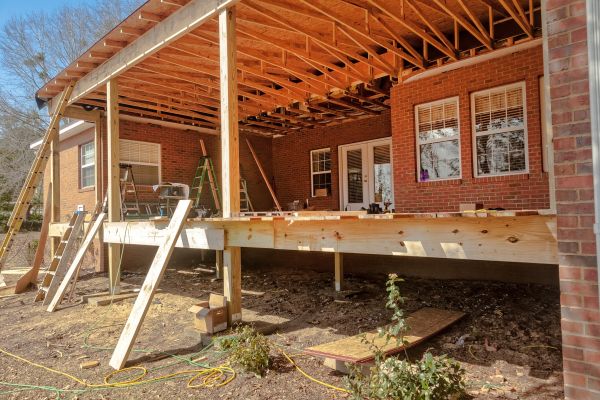 Deck Removal Service in Navarre