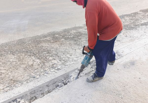 Cement Demolition in Navarre